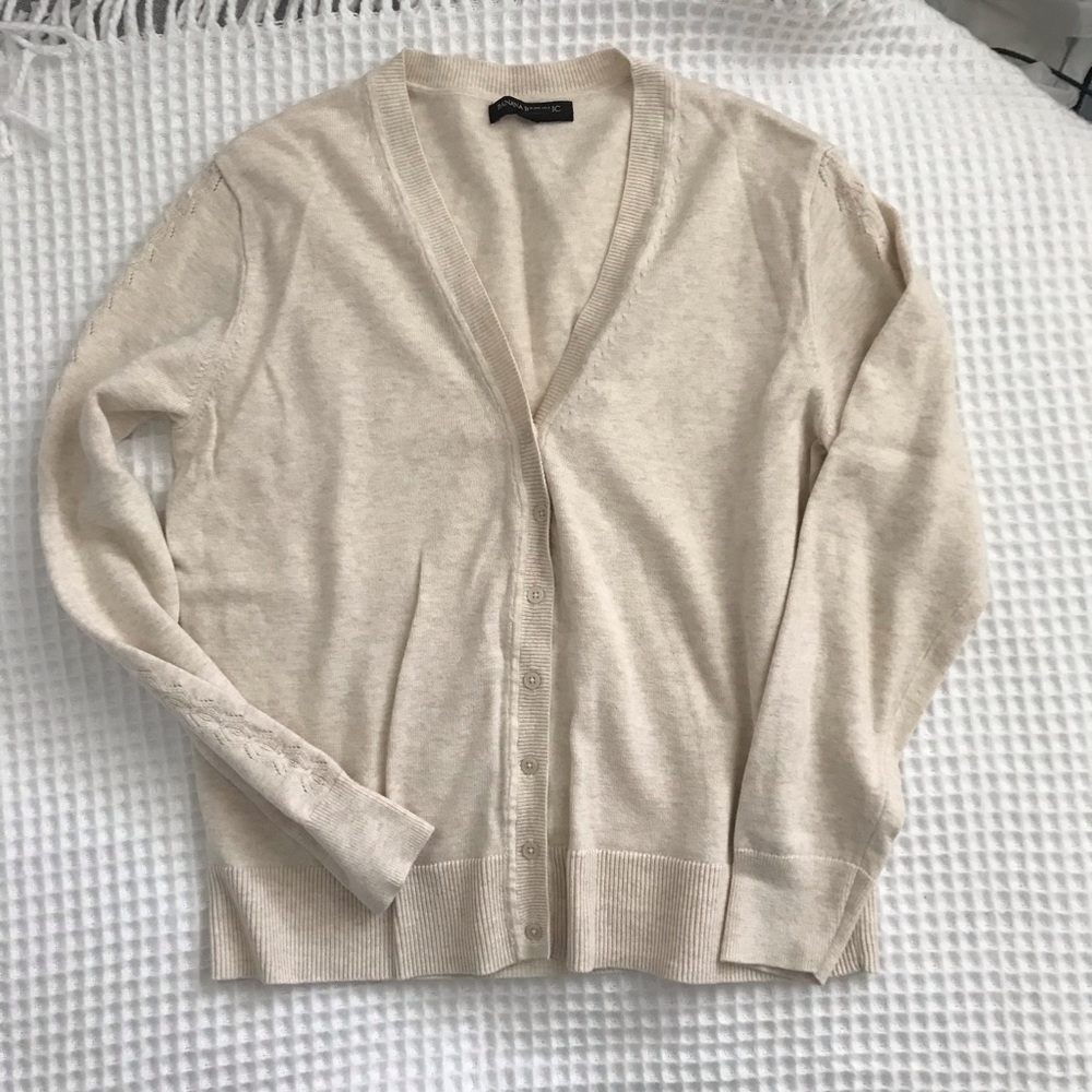 Banana Republic V-neck button down cardigan ivory M